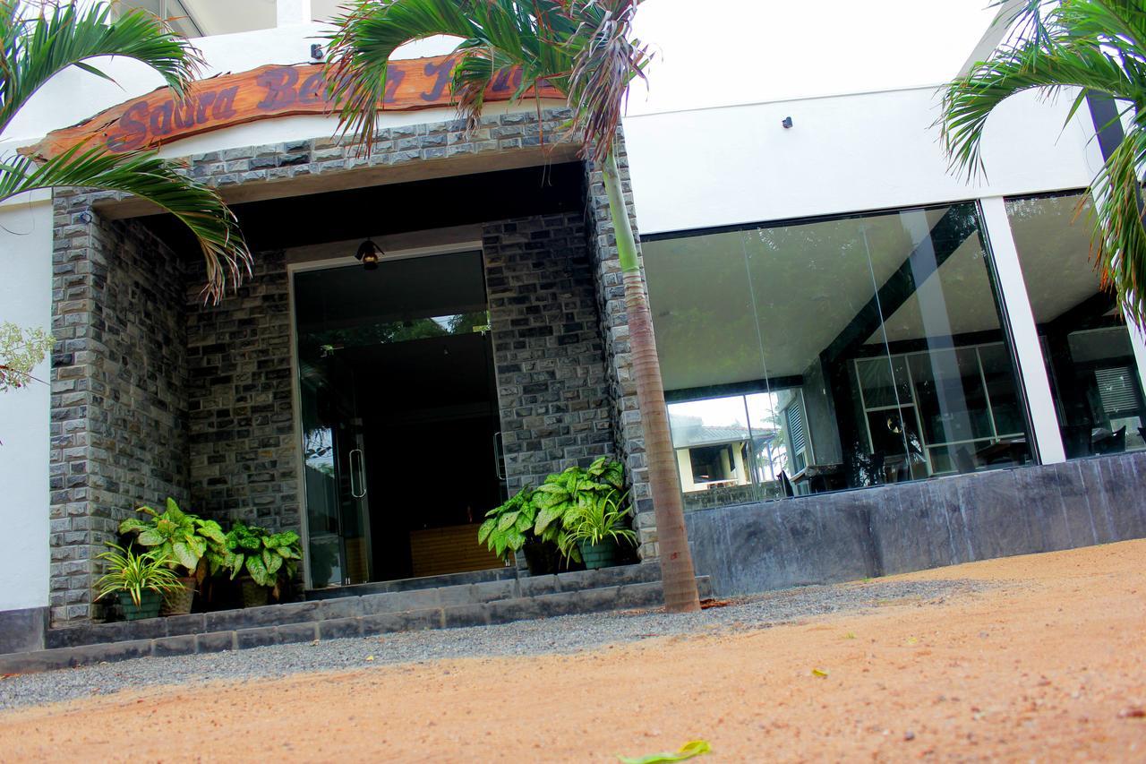 Saara Beach Hotel Marawila Extérieur photo